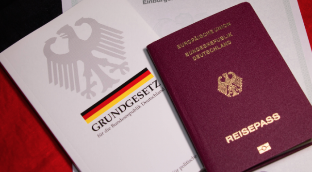 Hồ sơ xin visa Đức cần những gì? có khó không?