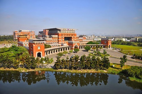 Kainan University