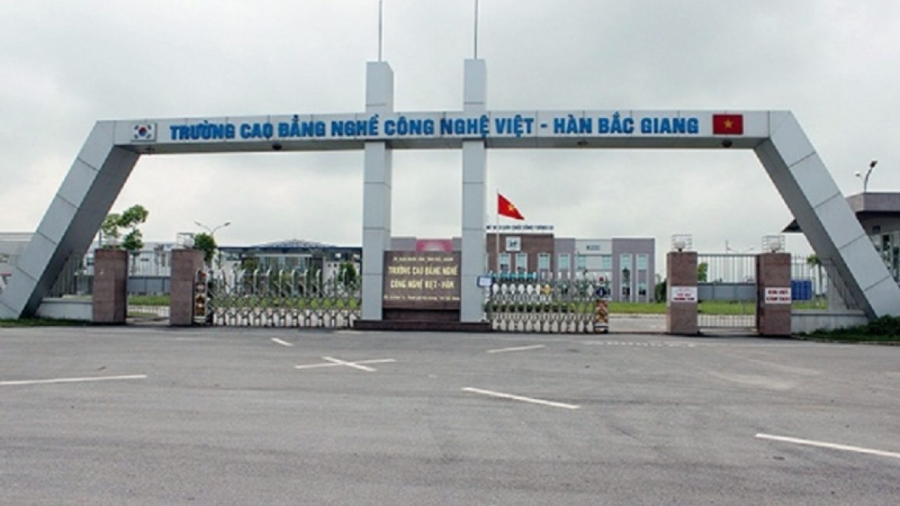 Trường Cao đẳng nghề Công nghệ Việt - Hàn Bắc Giang thông báo tuyển sinh  năm 2023